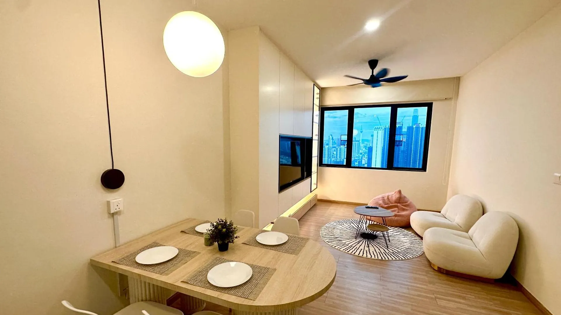 Apartment 6Pax#Parc3 Pgrm#Cheras By Homeizing Kuala Lumpur Ma­lay­sia